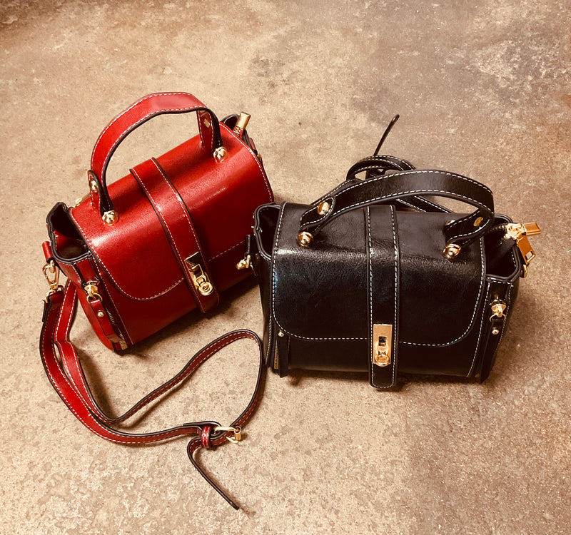 Mini Crossbody Camera Bags With Handle In Red Or Black